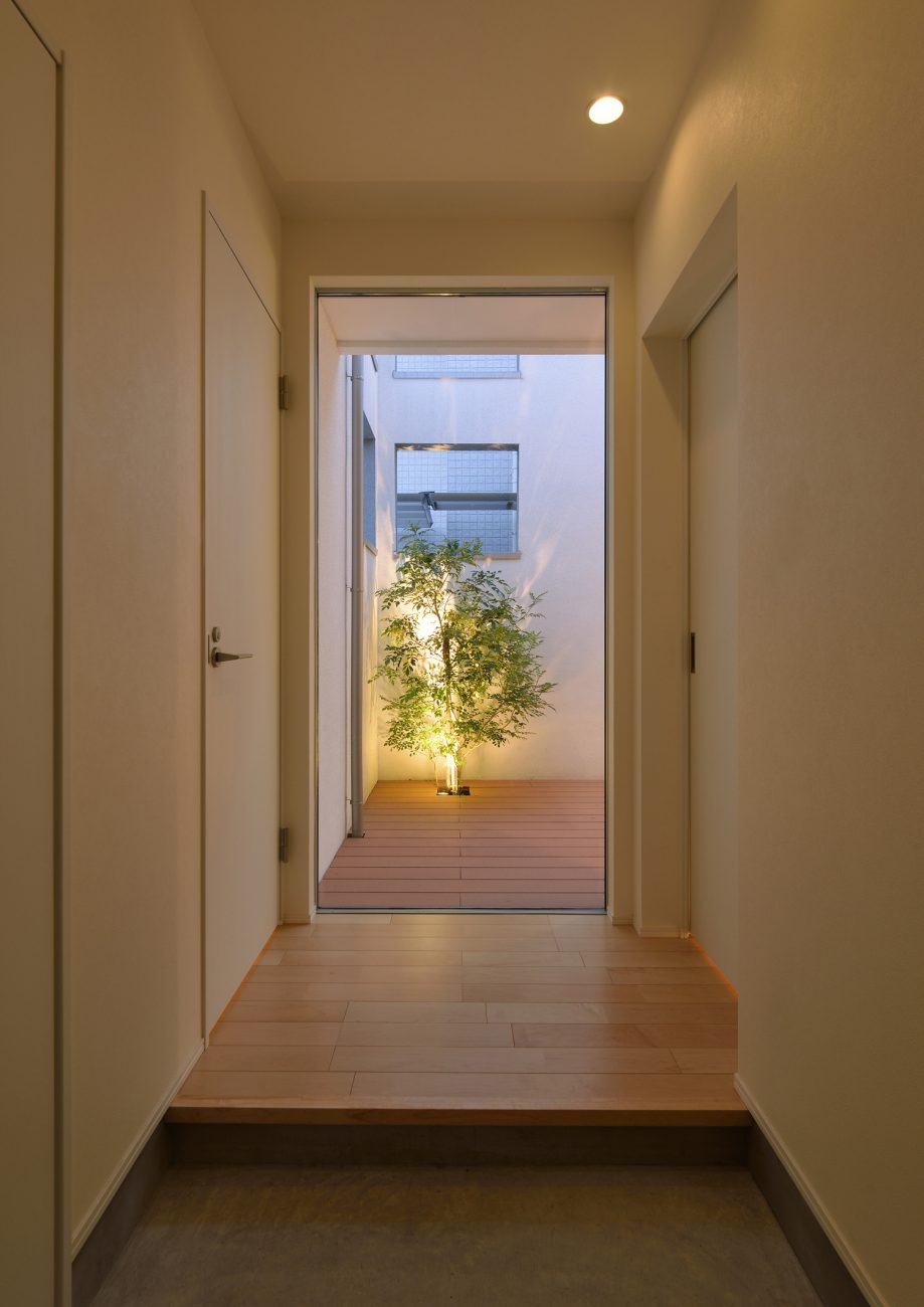 注文住宅・デザイン住宅建築実例_玄関 注文住宅・デザイン住宅建築実例_『CASE551 Individual Terrace』_玄関