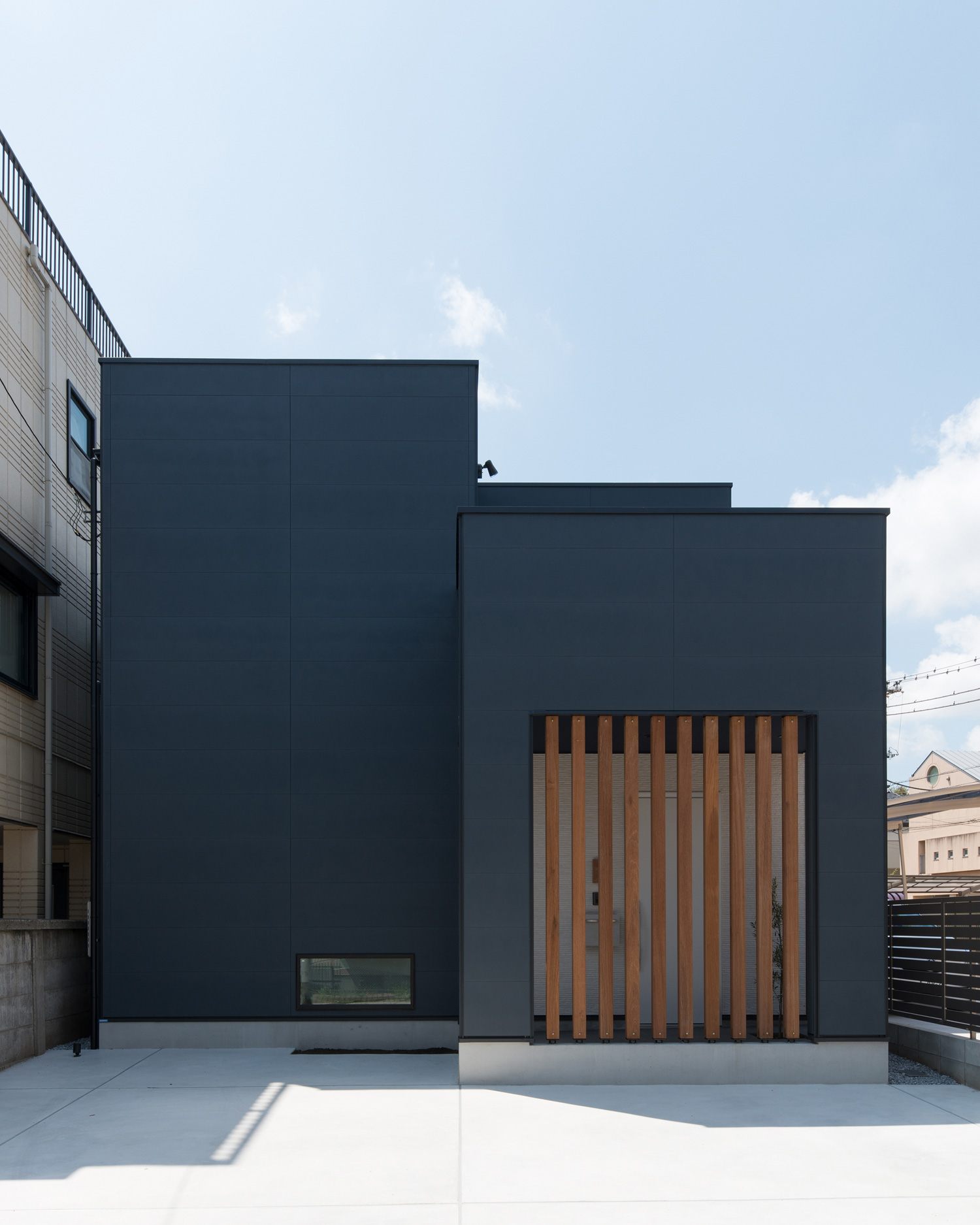 注文住宅・デザイン住宅建築実例_外観 注文住宅・デザイン住宅建築実例_『CASE554 ブルーボックスハウス』_外観