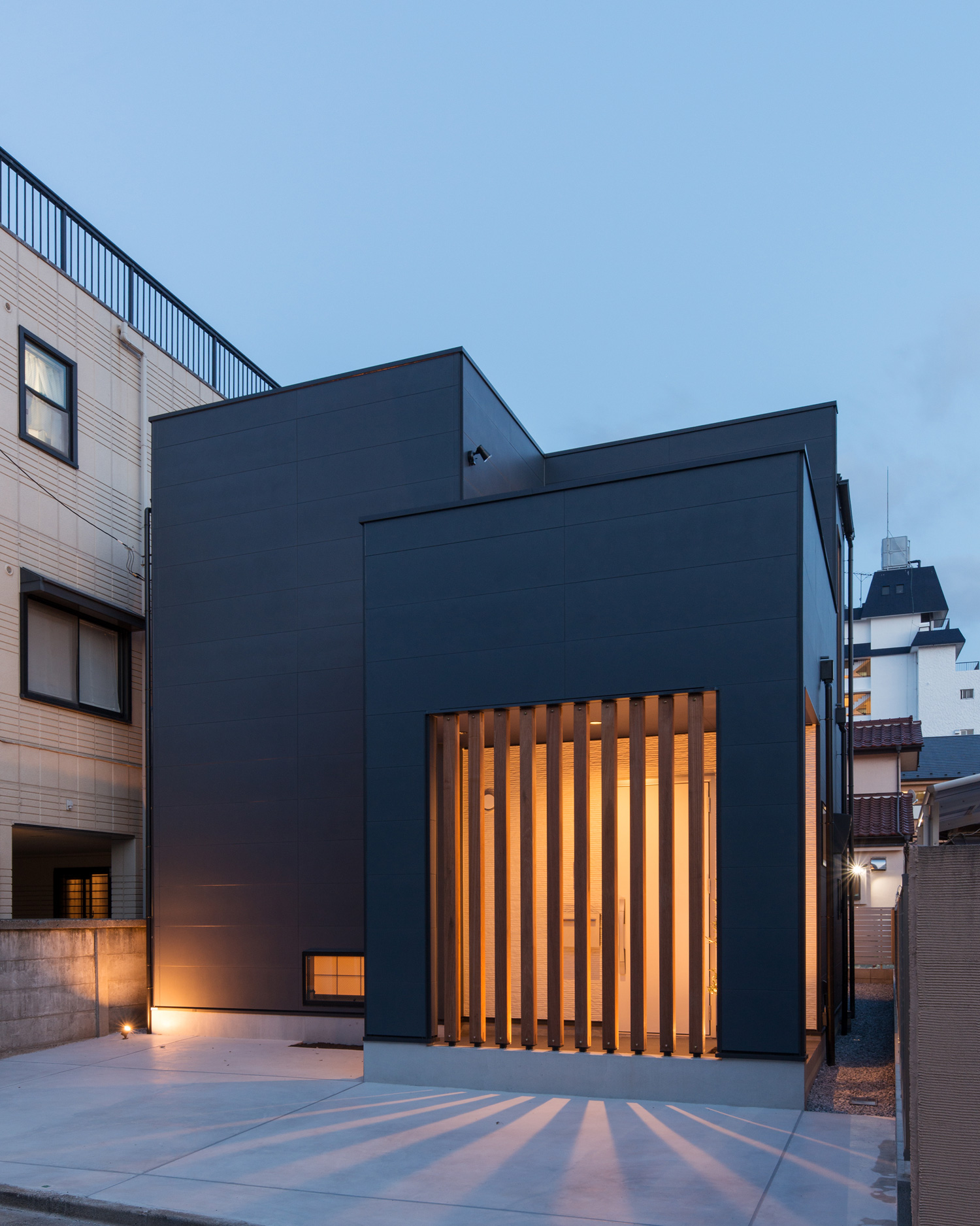 注文住宅・デザイン住宅建築実例_外観 注文住宅・デザイン住宅建築実例_『CASE554 ブルーボックスハウス』_外観