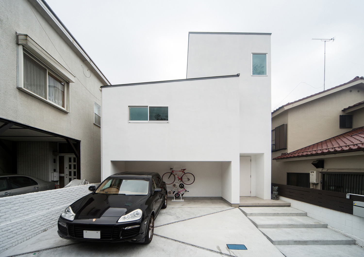 注文住宅・デザイン住宅建築実例_外観 注文住宅・デザイン住宅建築実例_『CASE555 白のハウス』_外観