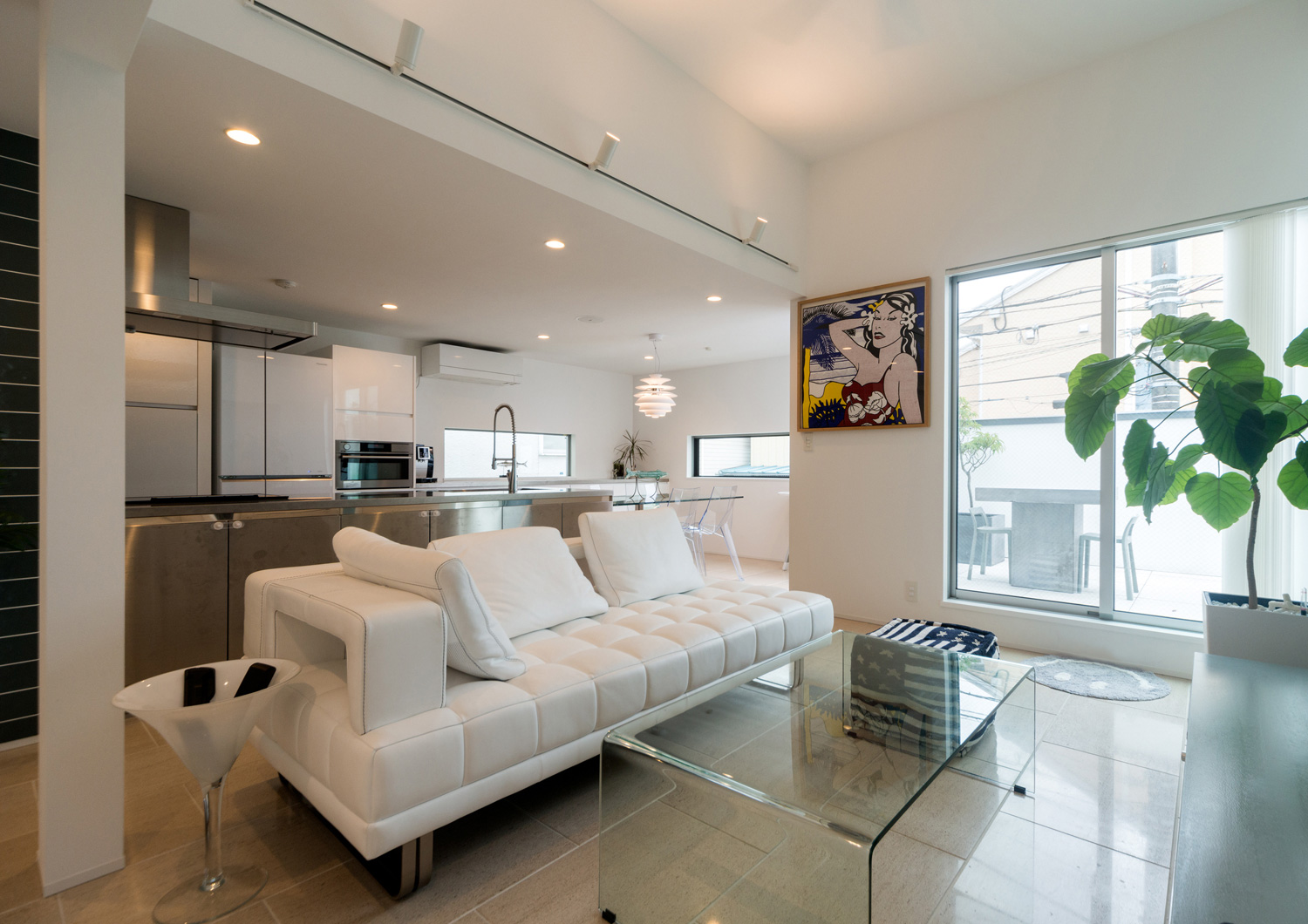 注文住宅・デザイン住宅建築実例_LDK 注文住宅・デザイン住宅建築実例_『CASE555 白のハウス』_LDK