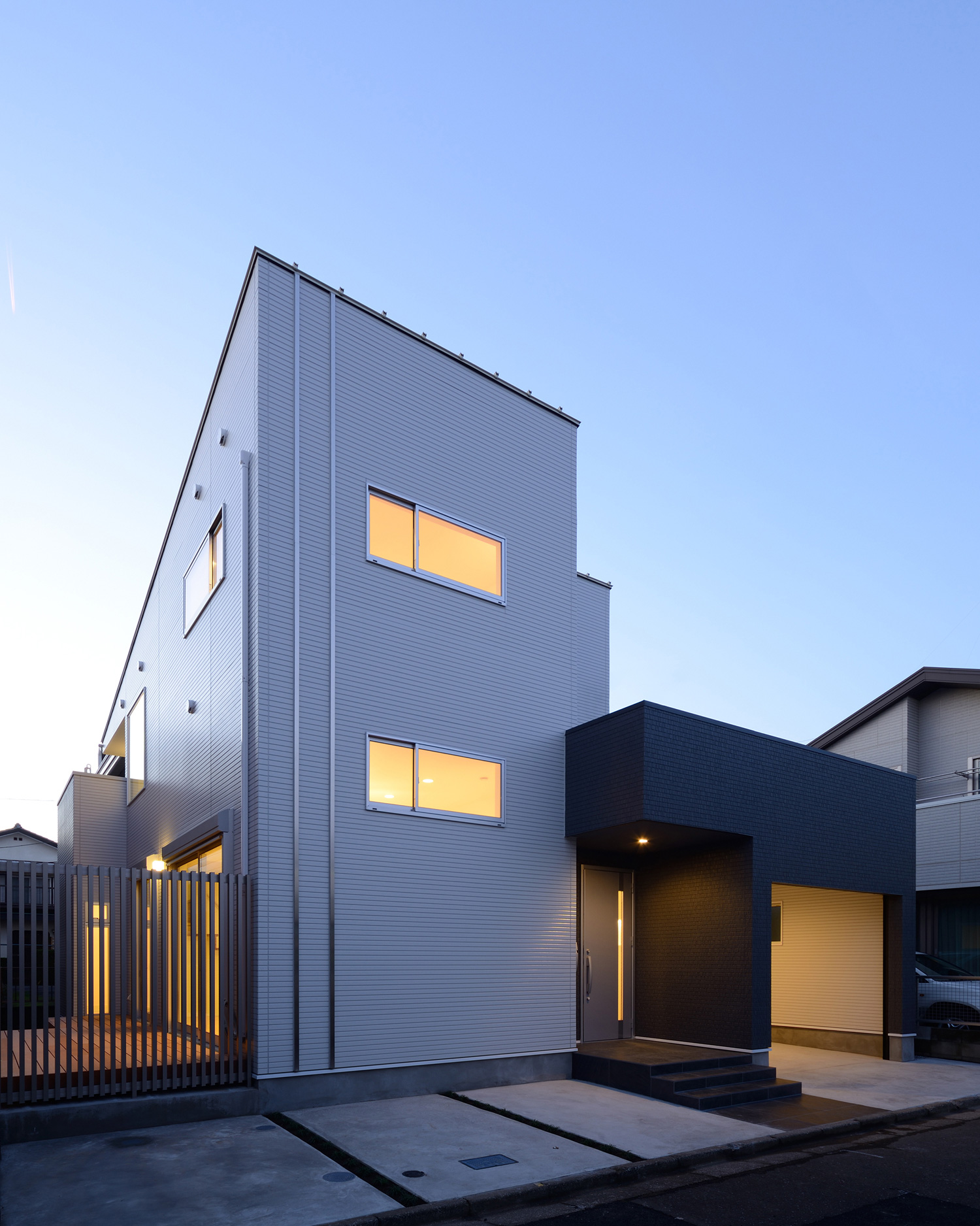 注文住宅・デザイン住宅建築実例_外観 注文住宅・デザイン住宅建築実例_『CASE556 Two sides house』_外観