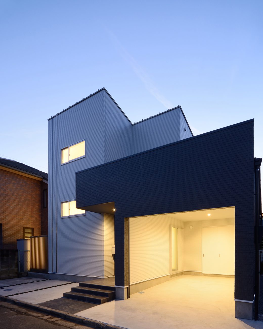 注文住宅・デザイン住宅建築実例_外観 注文住宅・デザイン住宅建築実例_『CASE556 Two sides house』_外観