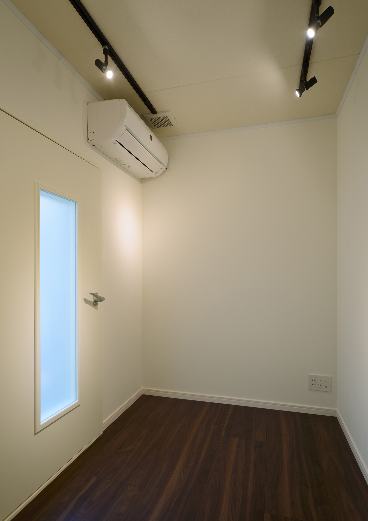 注文住宅・デザイン住宅建築実例_ 注文住宅・デザイン住宅建築実例_『CASE556 Two sides house』_フリースペース