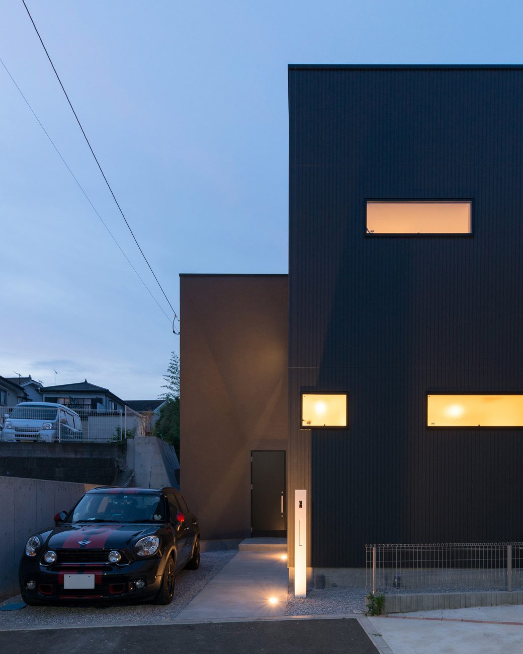 注文住宅・デザイン住宅建築実例_外観 注文住宅・デザイン住宅建築実例_『CASE558 路地と桟（かけはし）の家』_外観