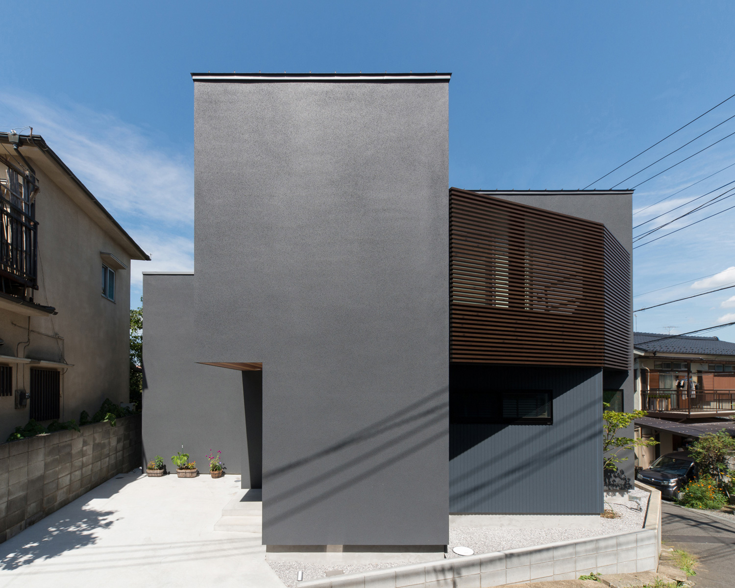 デザイン住宅建築実例_外観・注文住宅『CASE564 高尾の家』の建築実例・施⼯例の写真・建物外観全体 注文住宅・デザイン住宅建築実例_『CASE564 高尾の家』_外観