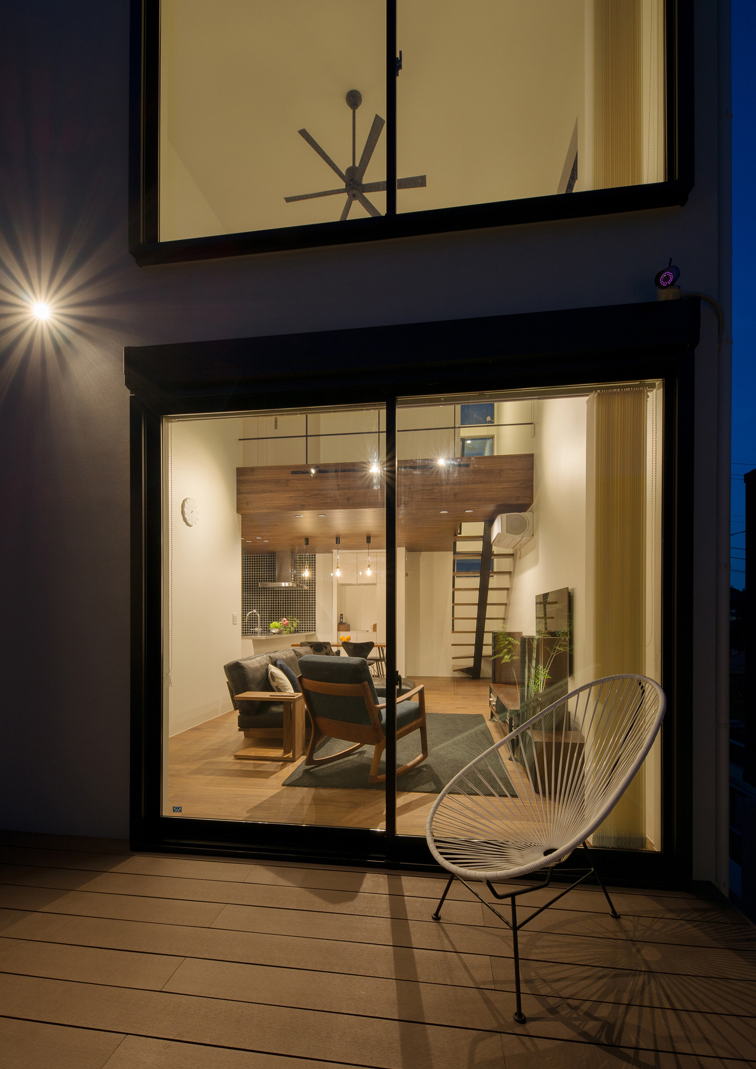 注文住宅・デザイン住宅建築実例_テラス・バルコニー 注文住宅・デザイン住宅建築実例_『CASE565 『 のおうち』_テラス・バルコニー