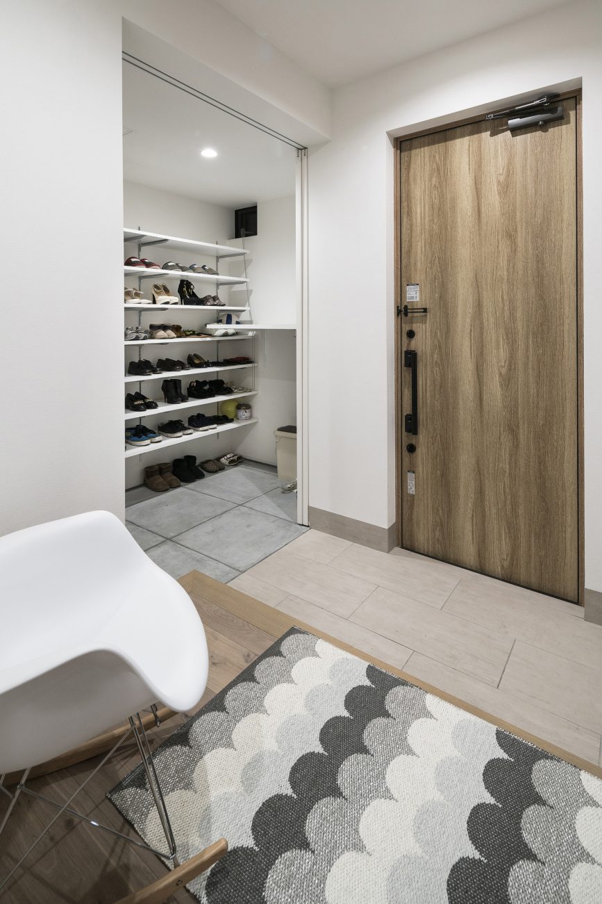 注文住宅・デザイン住宅建築実例_玄関 注文住宅・デザイン住宅建築実例_『CASE569 tone』_玄関