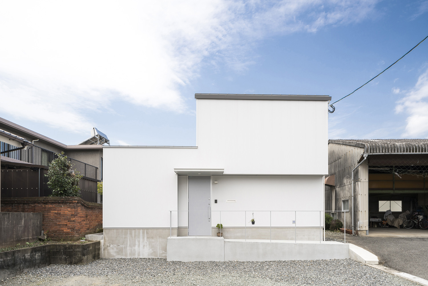 デザイン住宅建築実例_外観・注文住宅『CASE589 pinwheel』の建築実例・施⼯例の写真・建物外観全体 注文住宅・デザイン住宅建築実例_『CASE589 pinwheel』_外観