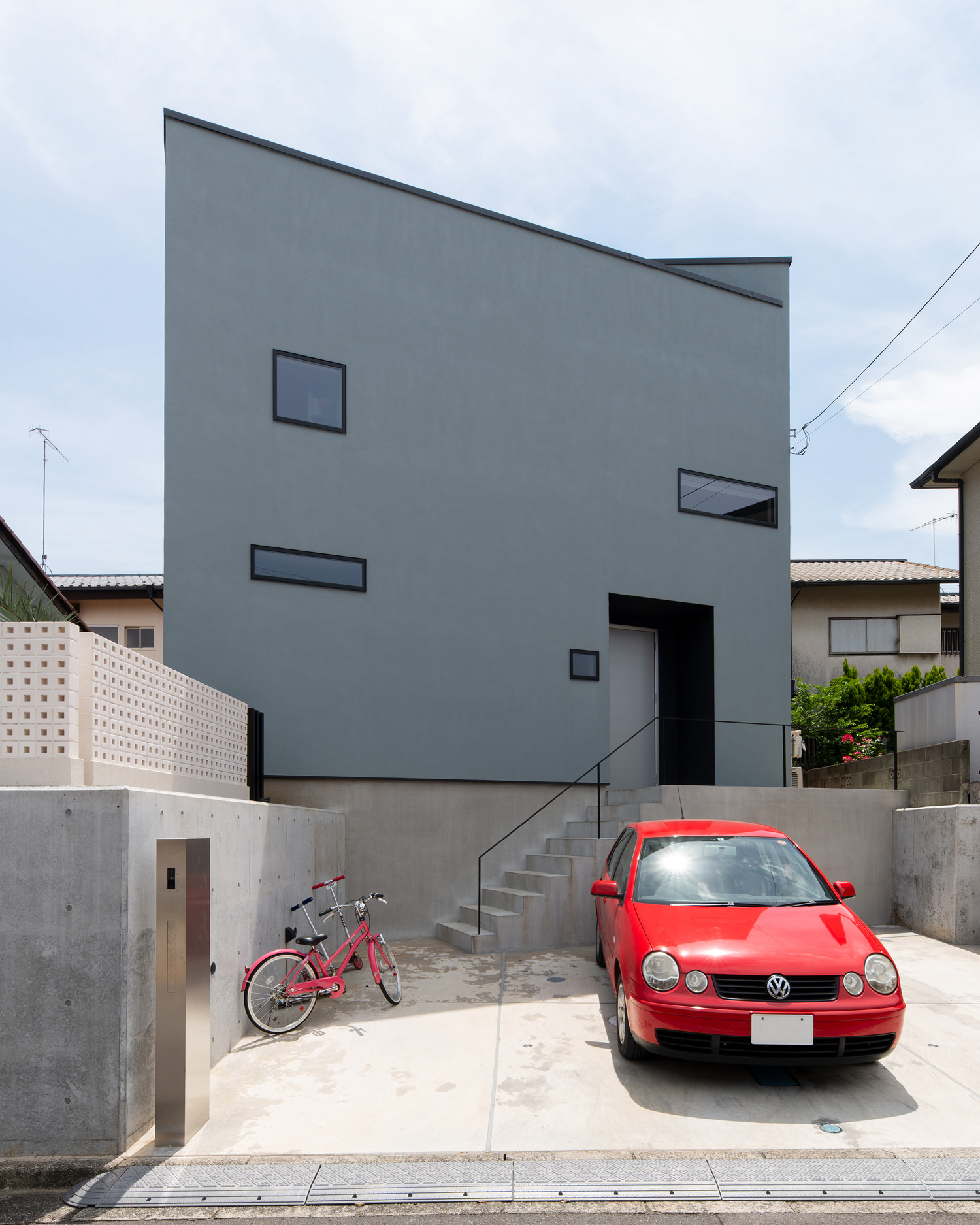 注文住宅・デザイン住宅建築実例_外観注文住宅『CASE621 対角線上の家』の建築実例・施⼯例の写真・建物外観全体 注文住宅・デザイン住宅建築実例_『CASE621 対角線上の家』_外観