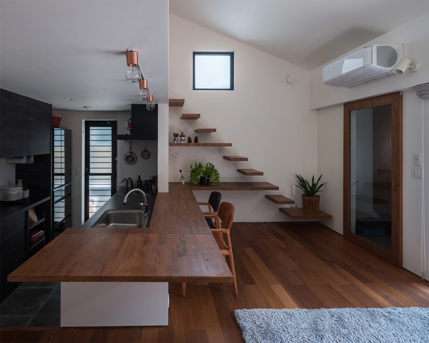 街にfitし、暮らしにfitする平屋住宅2