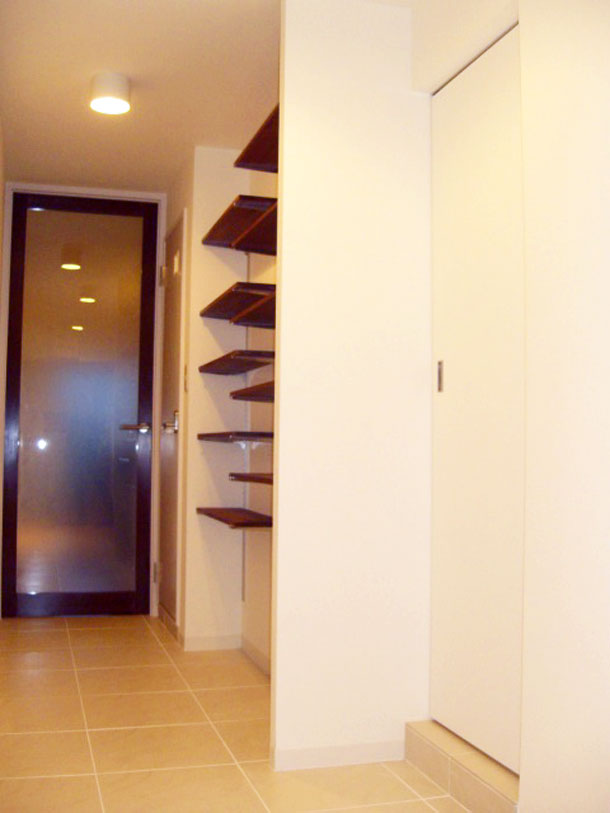 注文住宅・デザイン住宅建築実例_玄関