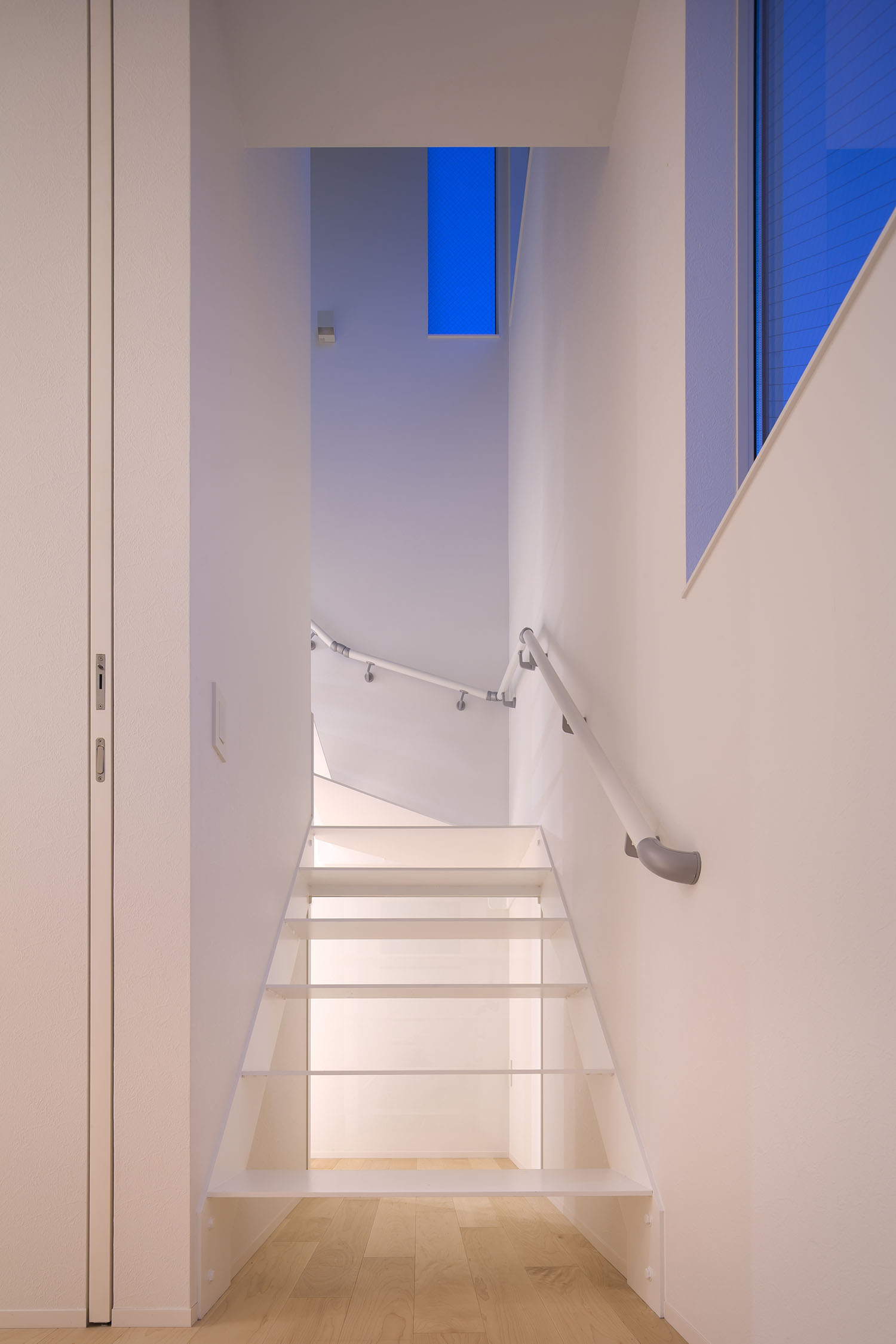 注文住宅・デザイン住宅建築実例_階段 注文住宅・デザイン住宅建築実例_『CASE485 D i f』_階段