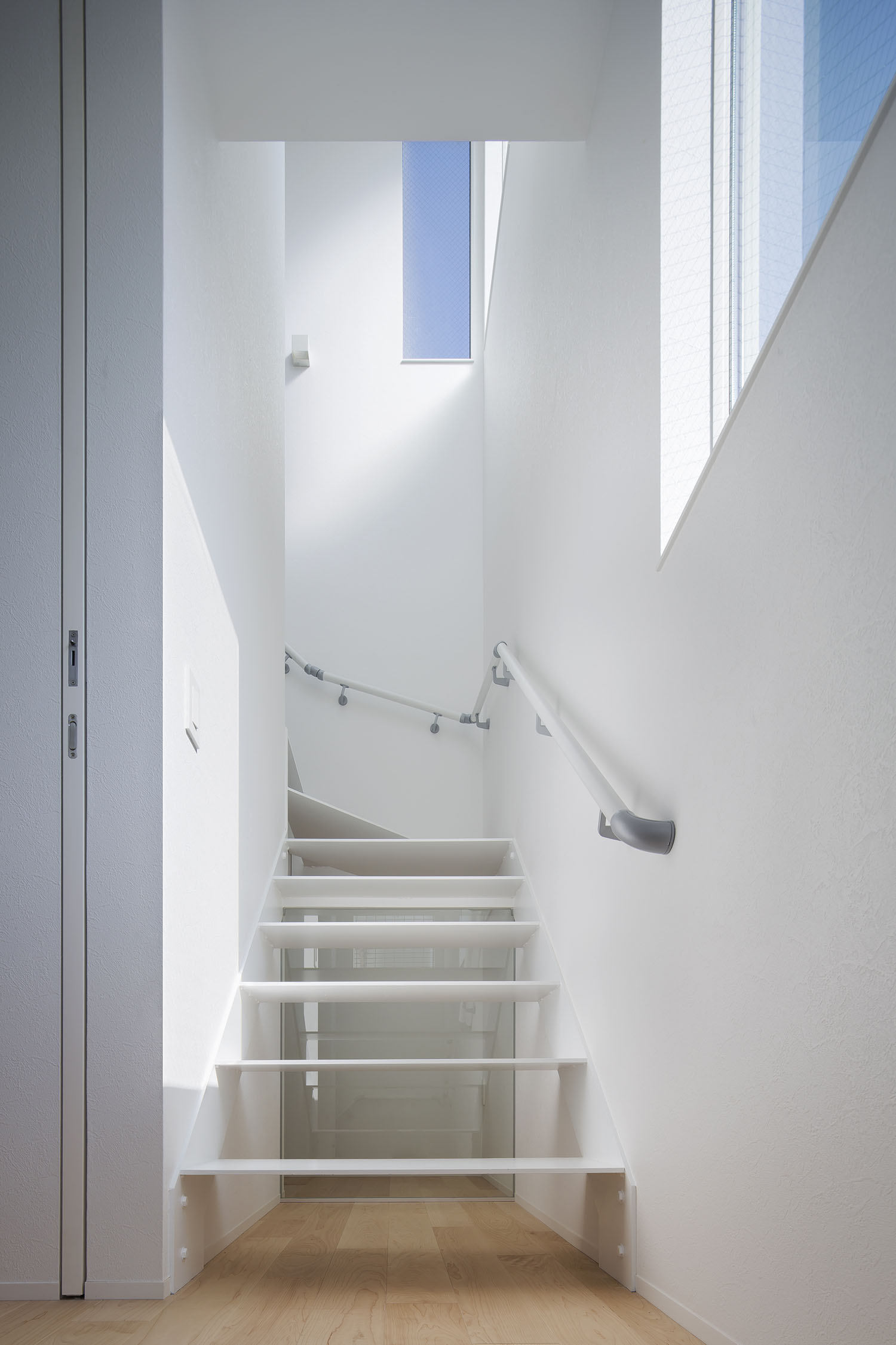 注文住宅・デザイン住宅建築実例_階段 注文住宅・デザイン住宅建築実例_『CASE485 D i f』_階段