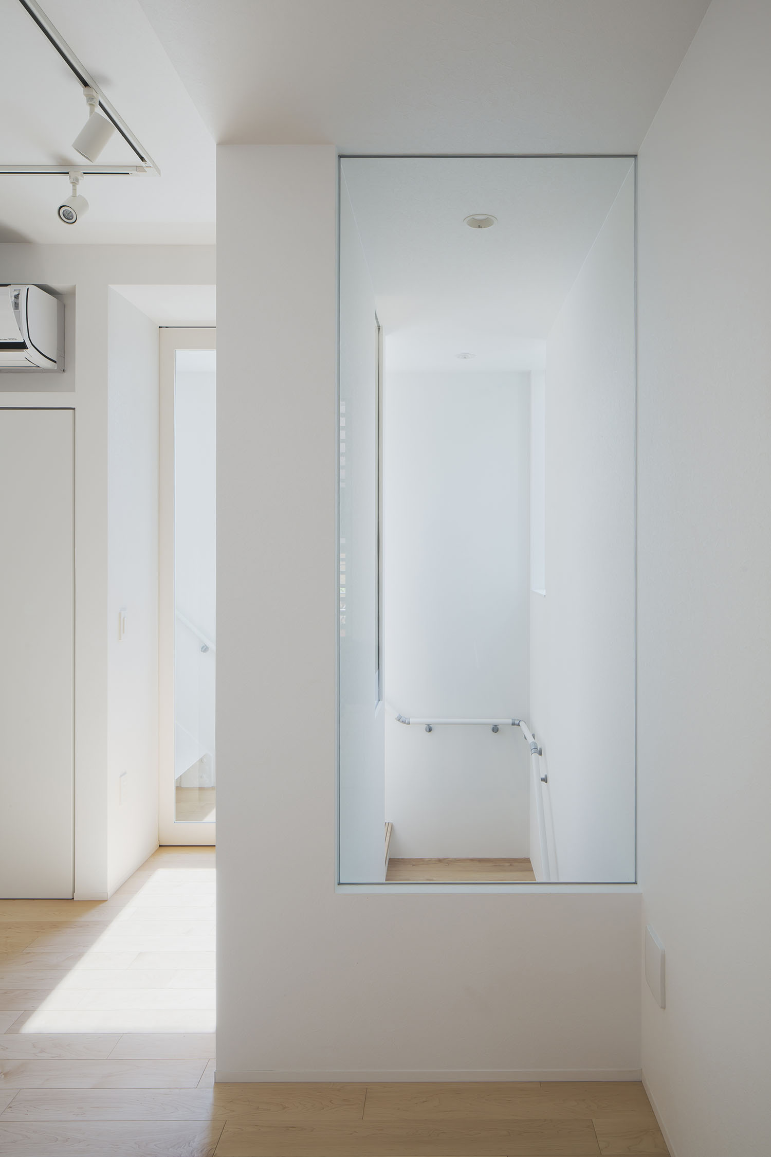 注文住宅・デザイン住宅建築実例_階段 注文住宅・デザイン住宅建築実例_『CASE485 D i f』_階段