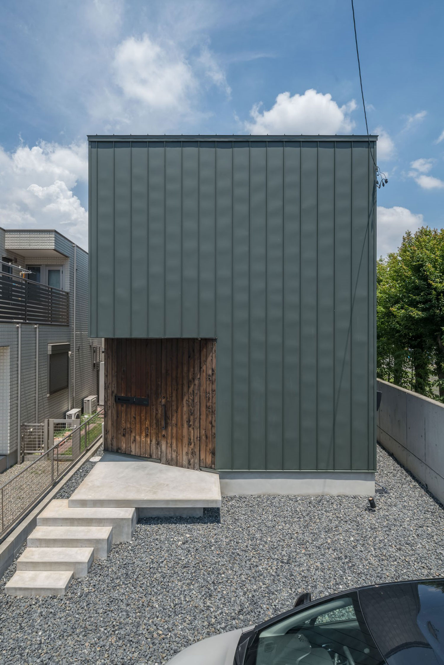 注文住宅『CASE705 evergreen』の建築実例・施⼯例の写真・建物外観全体 注文住宅・デザイン住宅建築実例_『CASE705 evergreen』_外観