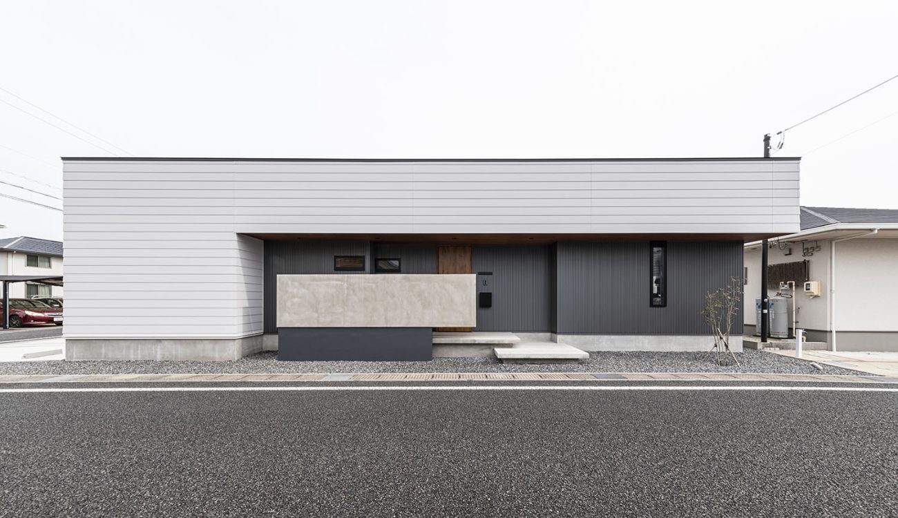 注文住宅『CASE711 「遊」・「作」』の建築実例・施⼯例の写真・建物外観全体 注文住宅・デザイン住宅建築実例_『CASE711 「遊」・「作」』_外観