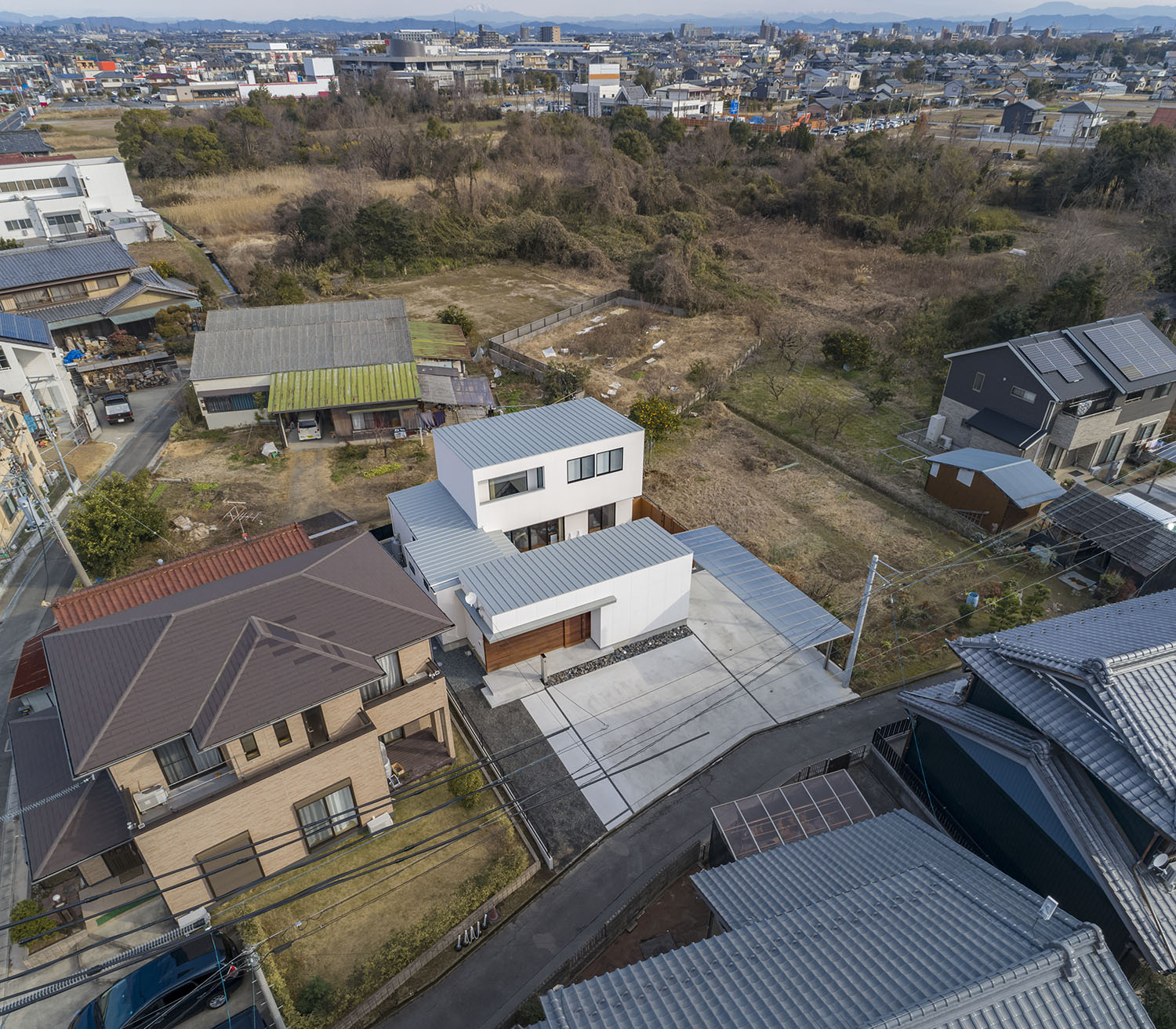 注文住宅・外観・中庭のある家・プライバシー性の高い家・コの字型の外観 注文住宅・デザイン住宅建築実例_『CASE718 Enclose』_外観