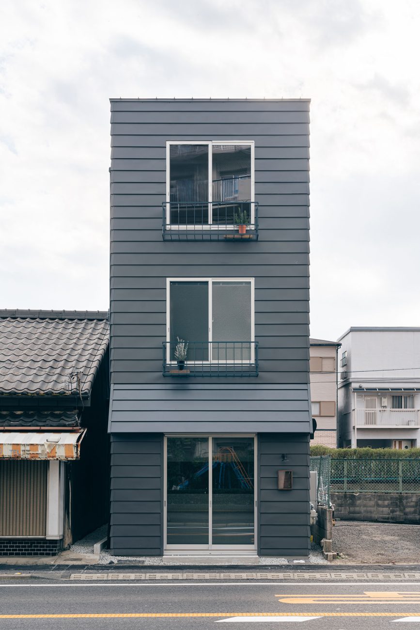 注文住宅『CASE722 虹の栖』の建築実例・施⼯例の写真・建物外観全体 注文住宅・デザイン住宅建築実例_『CASE722 虹の栖』_外観