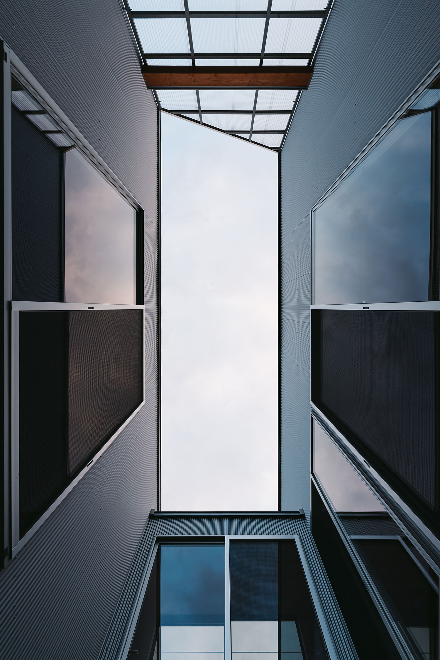 注文住宅・中庭・プライバシー性の高い・開放感 注文住宅・デザイン住宅建築実例_『CASE724 橿原の家』_中庭