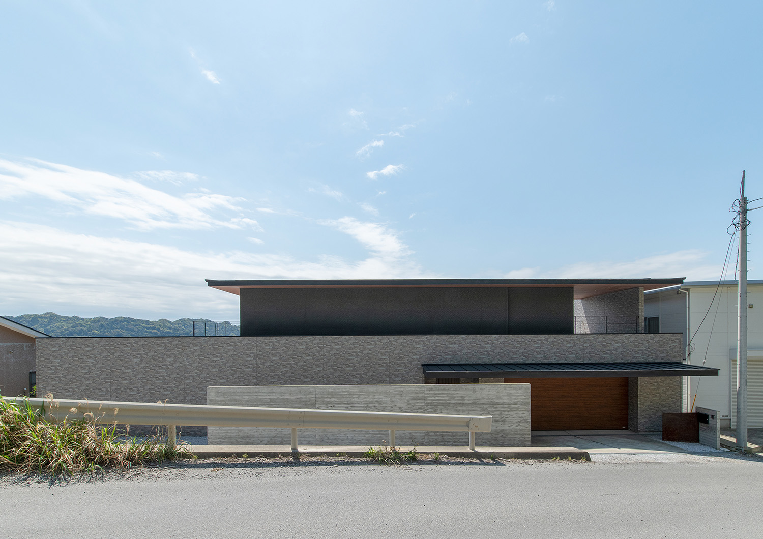 注文住宅『CASE733 Sea Side Residence』の建築実例・施⼯例の写真・建物外観全体 注文住宅・デザイン住宅建築実例_『CASE733 Sea Side Residence』_外観