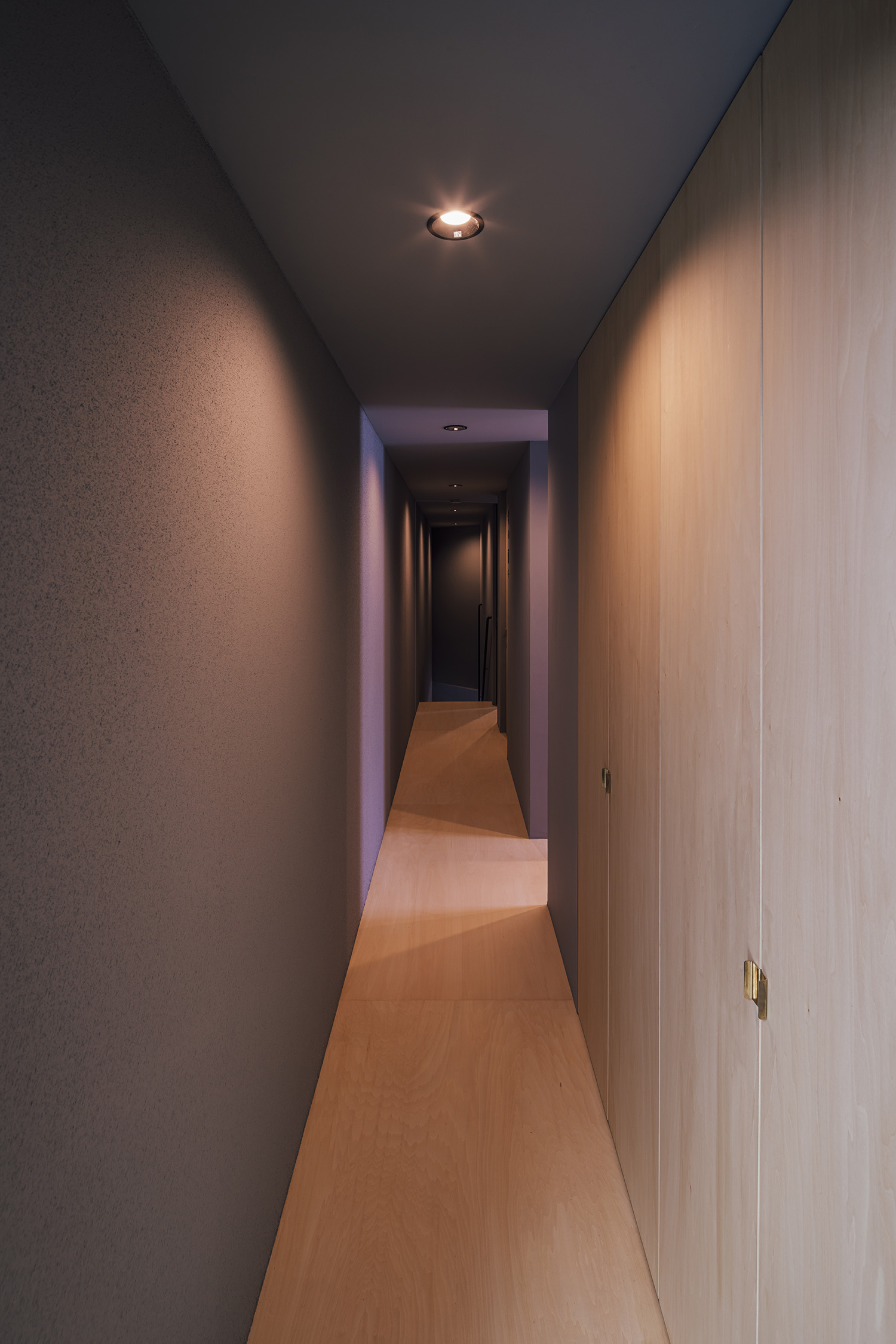 注文住宅・ホテルライク・廊下 注文住宅・デザイン住宅建築実例_『CASE736 アンモナイト』_廊下