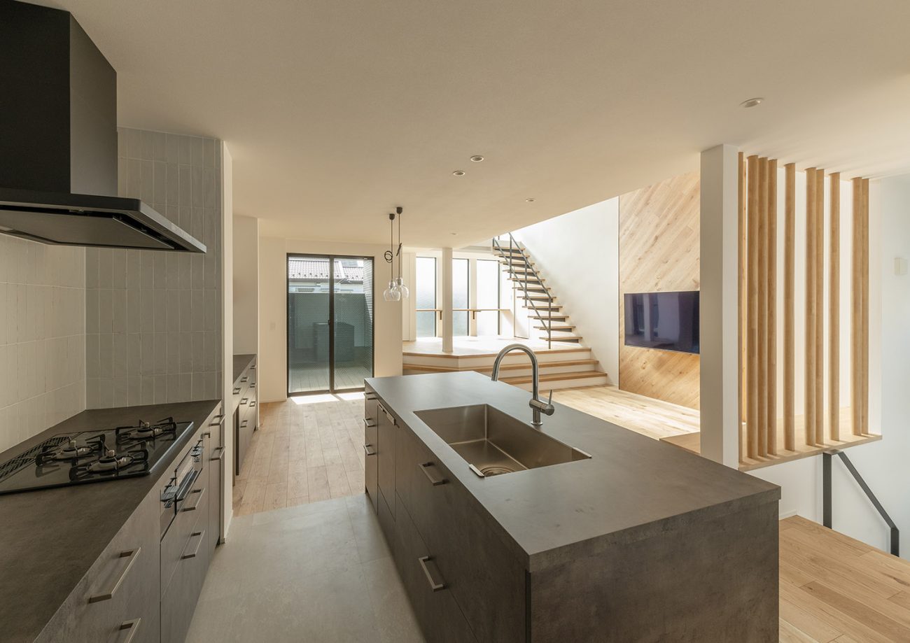 注文住宅・キッチン・アイランドキッチン・Ⅱ型キッチン・モールテックス 注文住宅・デザイン住宅建築実例_『CASE742 STEP's』_キッチン