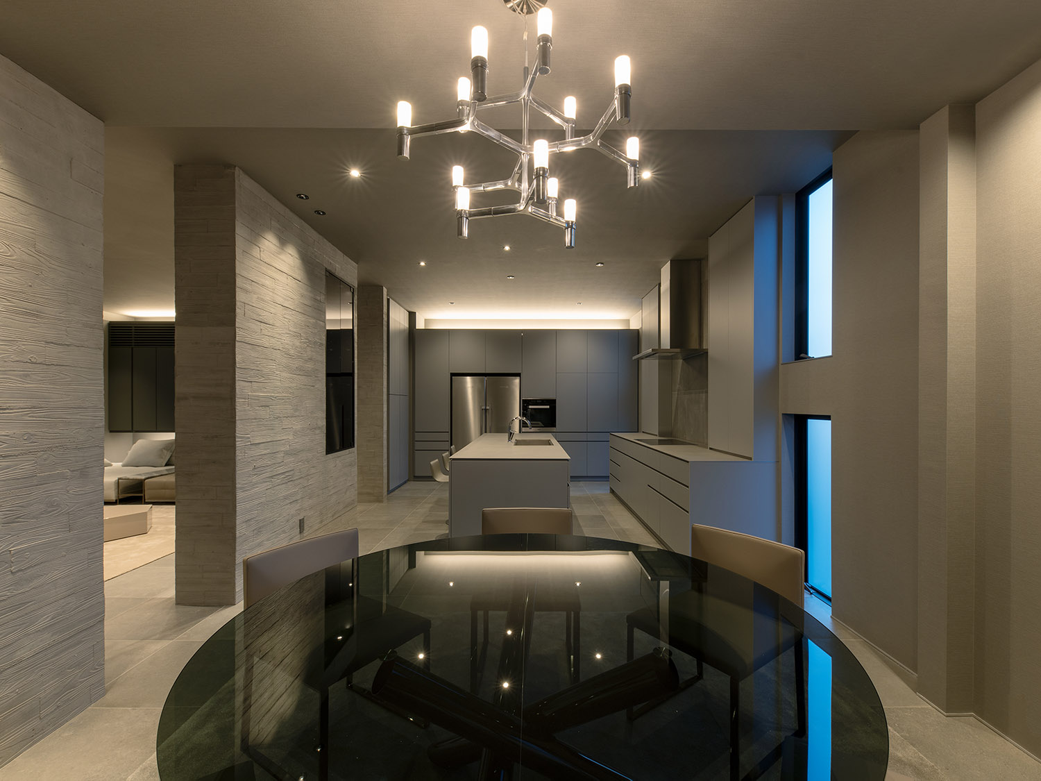 注文住宅・LDK・ダイニングキッチン・カウンターキッチン・Ⅱ型キッチン・グレー 注文住宅・デザイン住宅建築実例_『CASE744 CAVE』_LDK