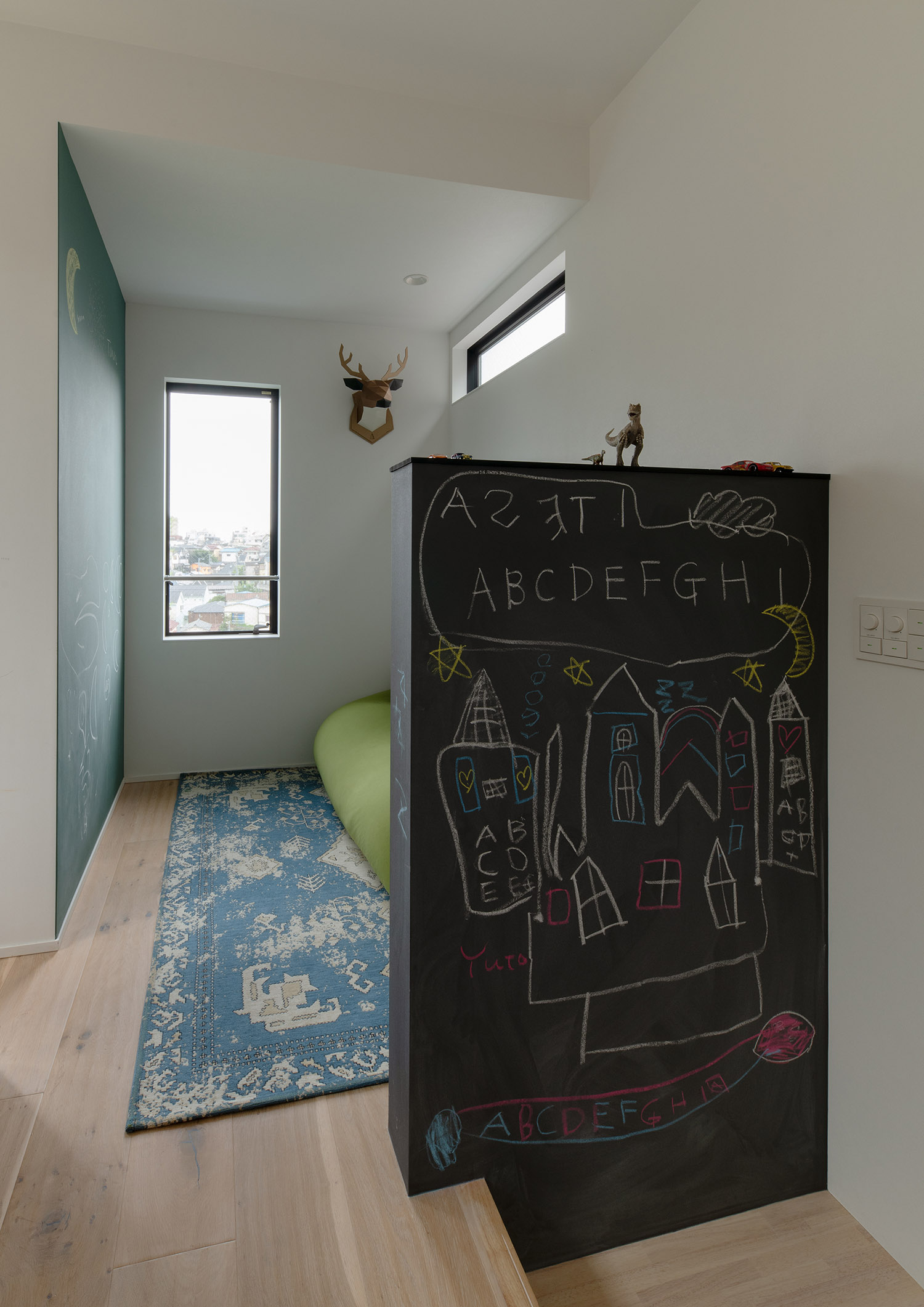 注文住宅・LDK・キッズスペース・黒板壁 注文住宅・デザイン住宅建築実例_『CASE746 outlook』_LDK