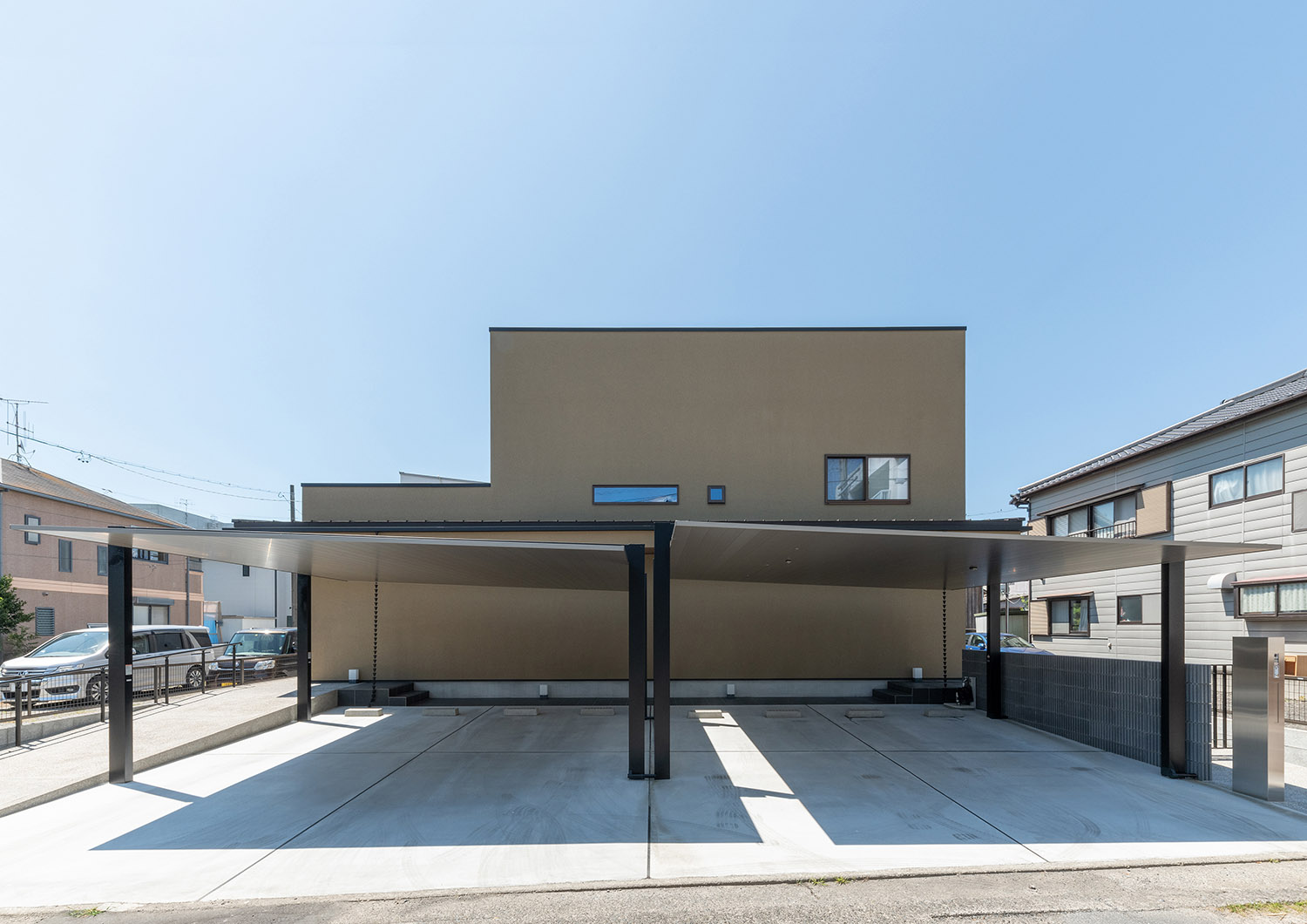 デザイン住宅建築実例_外観・注文住宅『CASE774 和/紙の温もり』の建築実例・施⼯例の写真・建物外観全体 注文住宅・デザイン住宅建築実例_『CASE774 和/紙の温もり』_外観