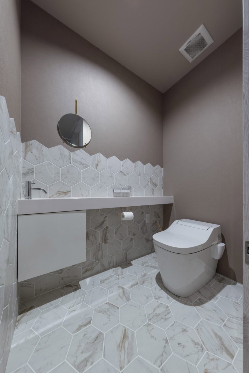 CASE776 tone トイレ