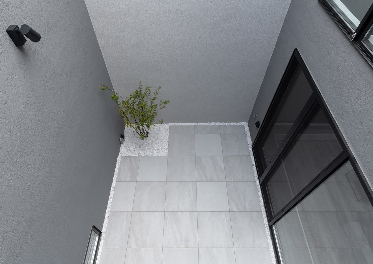 CASE779 OWN SPACE 中庭