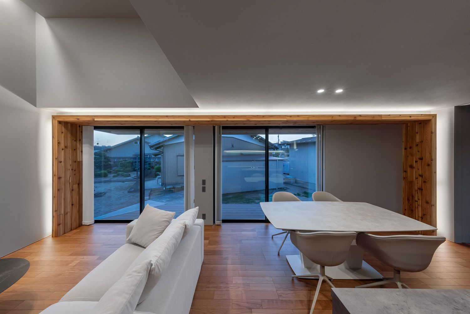 デザイン住宅建築実例_LDK・注文住宅『CASE780 Isn't it nice?』の建築実例・施⼯例の写真