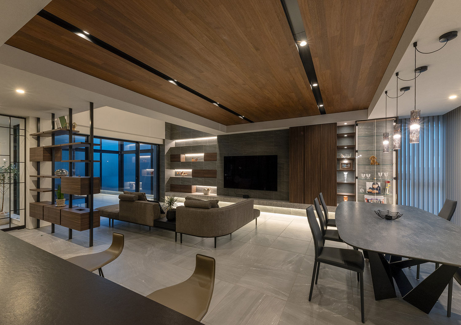 デザイン住宅建築実例_LDK・注文住宅『CASE781 天地を紡ぐ家』の建築実例・施⼯例の写真