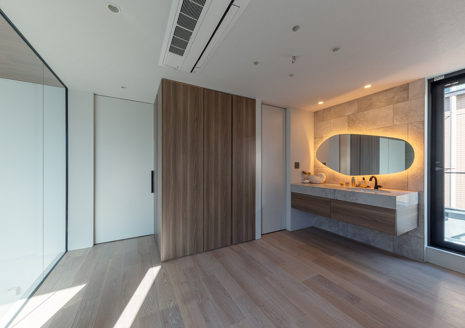 デザイン住宅建築実例_フリースペース・注文住宅『CASE781 天地を紡ぐ家』の建築実例・施⼯例の写真