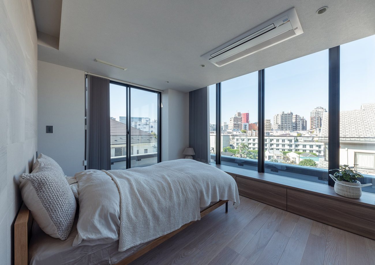 デザイン住宅建築実例_寝室・注文住宅『CASE781 天地を紡ぐ家』の建築実例・施⼯例の写真