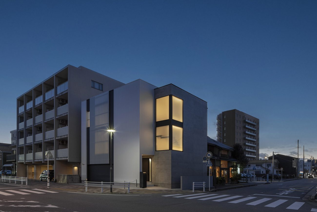 デザイン住宅建築実例_外観・注文住宅『CASE783 Refined』の建築実例・施⼯例の写真_外観