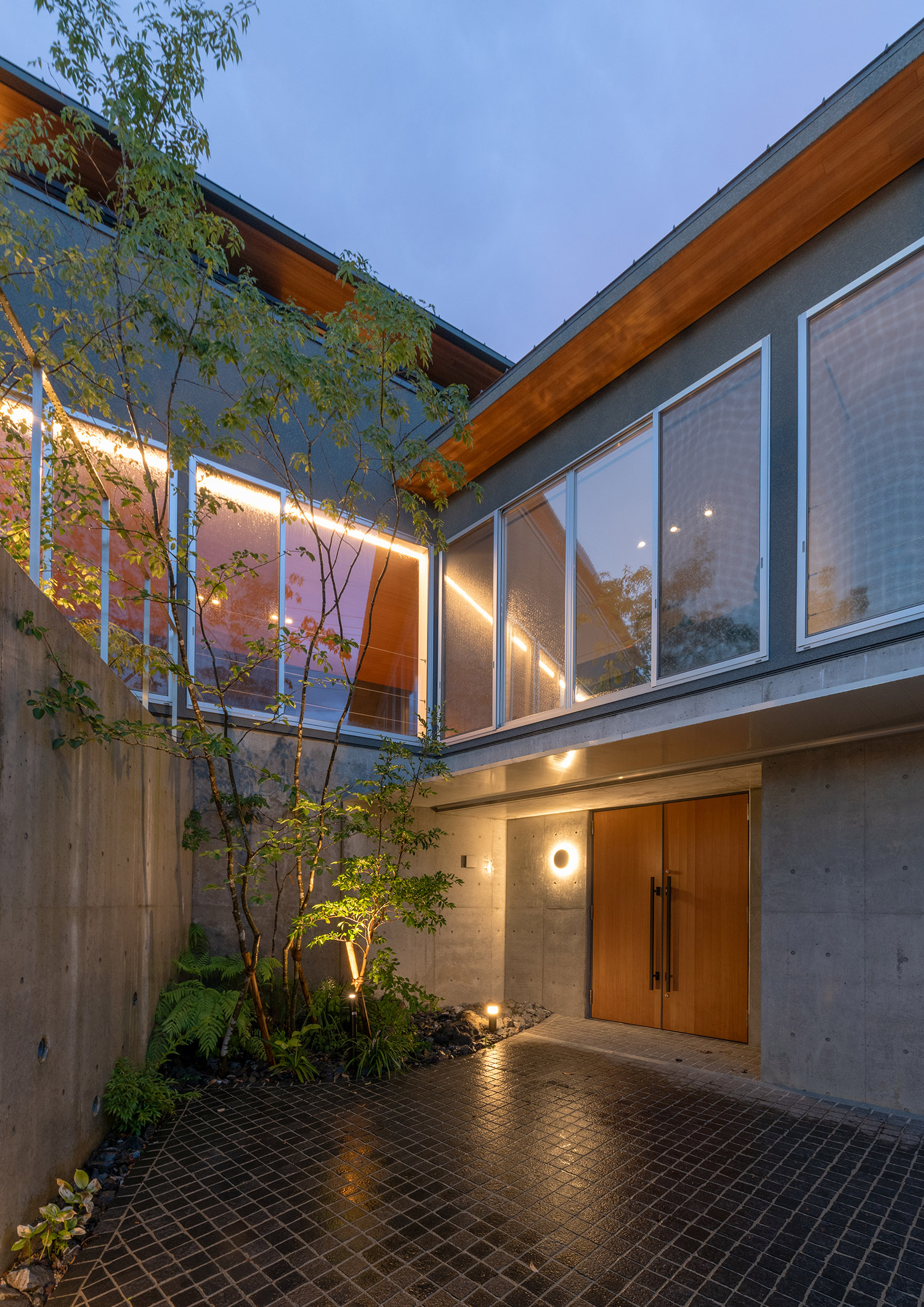 デザイン住宅建築実例_外観・注文住宅『CASE784 贅と静』の建築実例・施⼯例の写真_外観