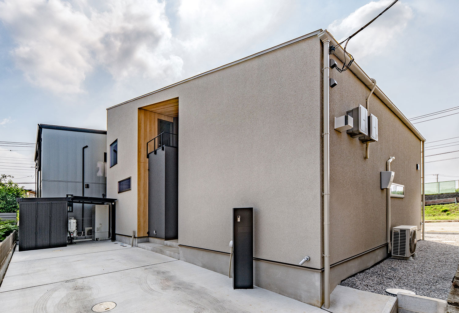 デザイン住宅建築実例_外観・注文住宅『CASE786 蒼天に抜ける家』の建築実例・施⼯例の写真_外観