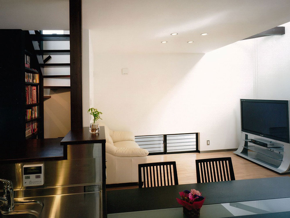 CASE87 ブックタワーのある住宅