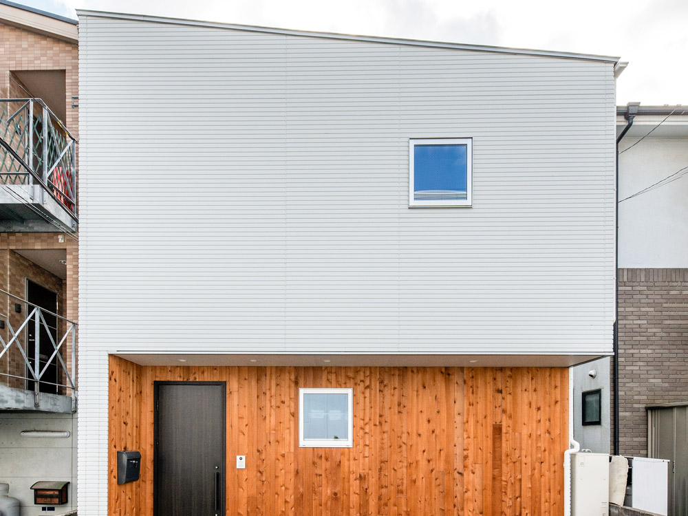 CASE690 質感にこだわった完成を楽しむ家