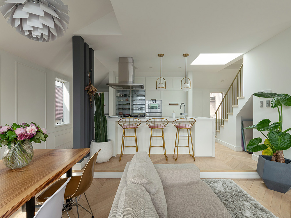 CASE743 two-sidedness