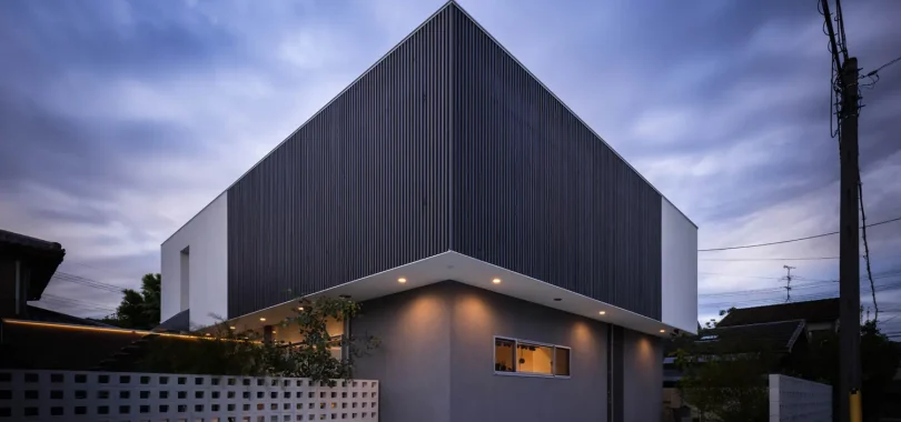 シンプルだけど飽きのこないアジアンモダンの家