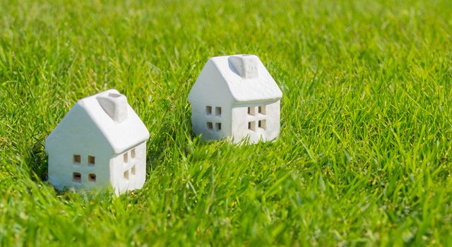 土地ありで家を建てる費用相場は？内訳や諸費用、安く抑えるコツを徹底解説